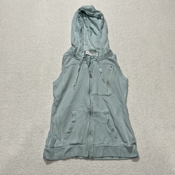 Soundgirl Tops - GOOD CONDITION!! Soundgirl Tank Top Hoodie Sleeve-less Light Blue Size: M